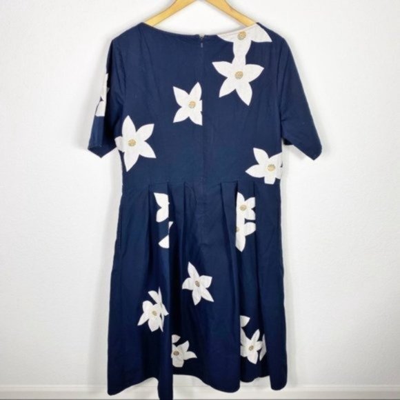 3/$25 Eshakti Navy Dress Flower Daisy Modest Dress - Picture 4 of 8